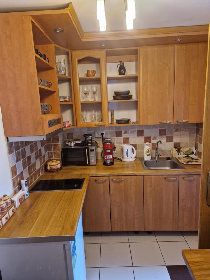 Balassi Apartment -With Green Terrace&Bike Sturovo Exterior photo